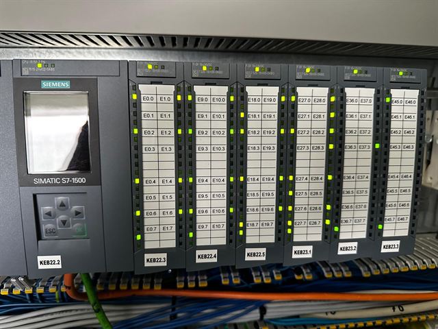 PLC Siemens SIMATIC S7-1500
